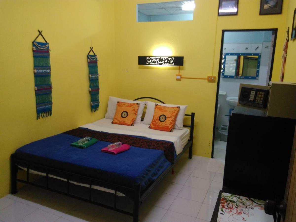 Captain Nemo Guesthouse Ko Tao Esterno foto